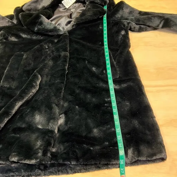 DKNY Women's Black Front‎ Button Down Faux Fur Jacket Coat - Image 10