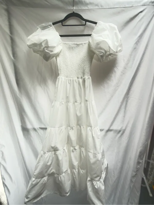 Petal & Pup - ANNETTE PUFF SLEEVE SHIRRED MIDI DRESS - WHITE XS - Image 5