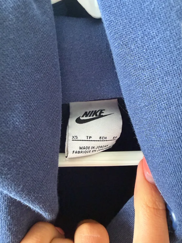 Navy Nike Oversized Hoodie - Image 4