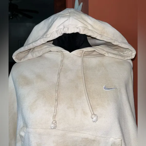 Nike slightly cropped hoodie - Image 2