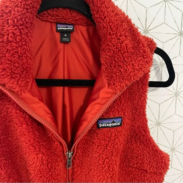 Patagonia Los Gatos Red Vest - Image 2
