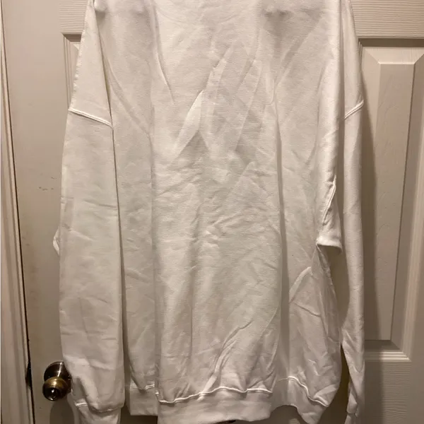 Gildan White Crewneck Sweater with Graphic - Image 4