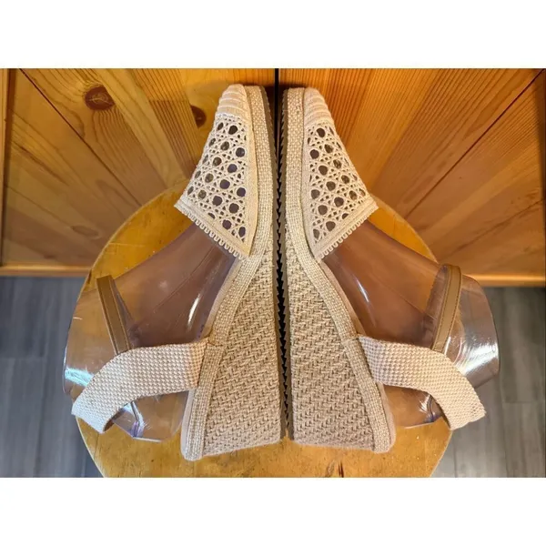 Anne Klein Women's Zida Woven Espadrille Wedges size 9.5M - Image 5