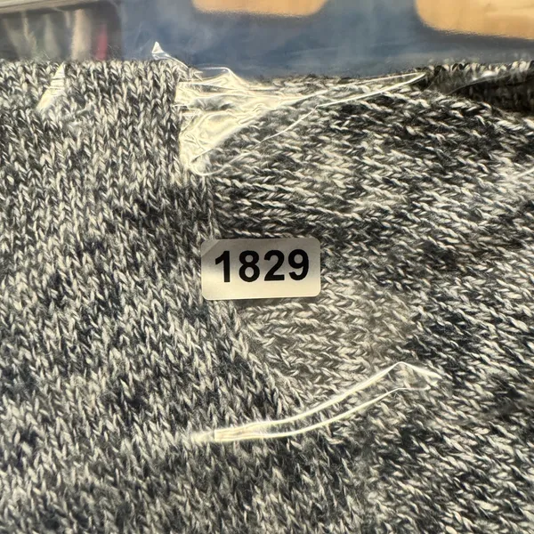 1829‎ | Old Navy Marled Knit V-Neck Pullover Sweater Grey Women XL - Image 7