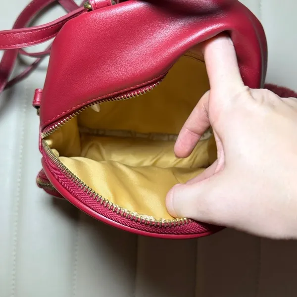 Harry-potter Women's Red and Gold Bag - Image 8