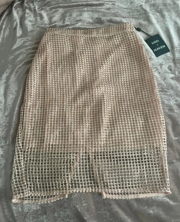 NBD x Naven Camilla Midi Skirt in Peach Blush - Image 4