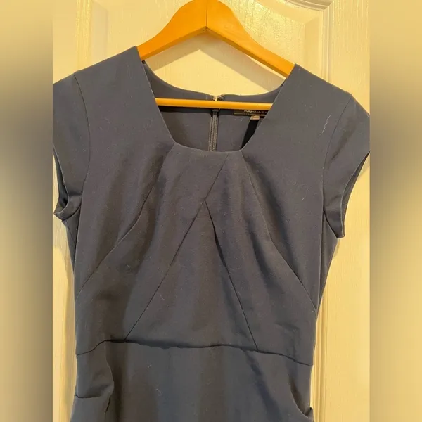 BCBG Max Azria Joana Ruched Fitted Mini Pencil Dress Navy Blue size 6 - Image 3