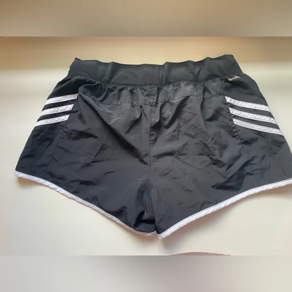 Adidas UCLA Womens Black Shorts size Large - Image 2