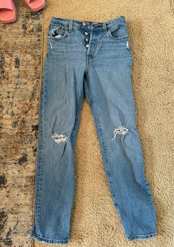 Levi's 501 High-Rise Straight-Leg Jeans - Image 2