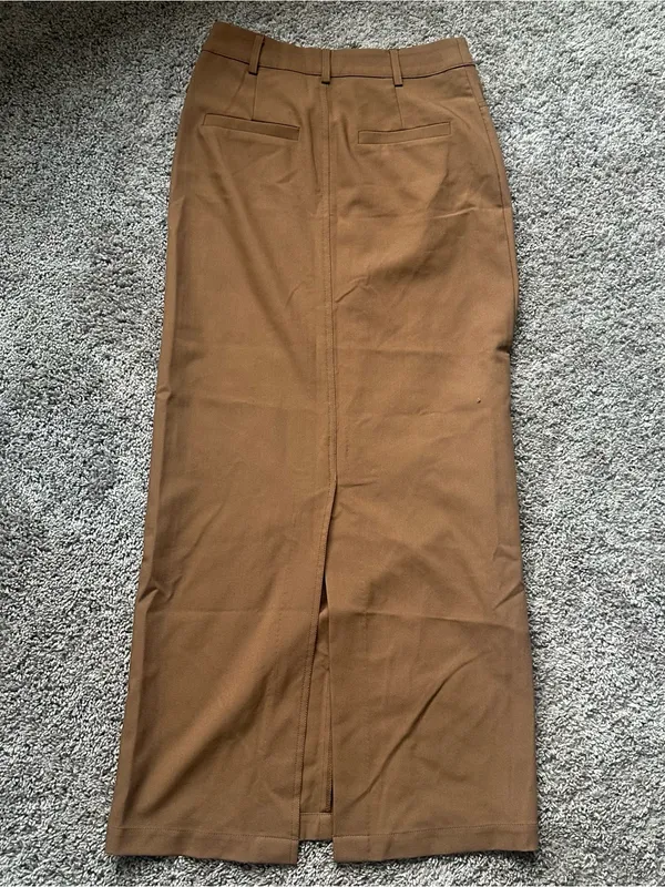Moon River Camel Brown Maxi Skirt with Front Seam Detail - Image 5