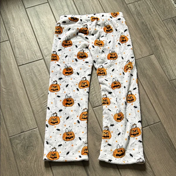 Peanuts Halloween Pajama Pants - Image 5