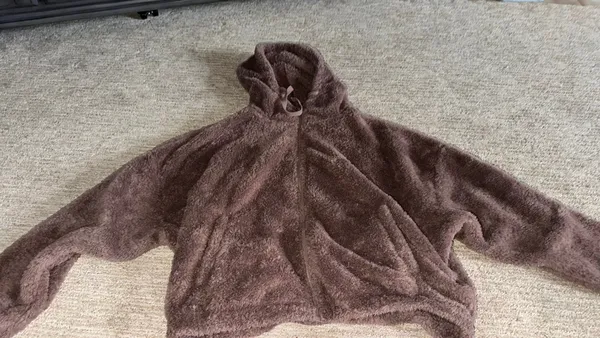 Aeropostale Fluffy Jacket - Image 3