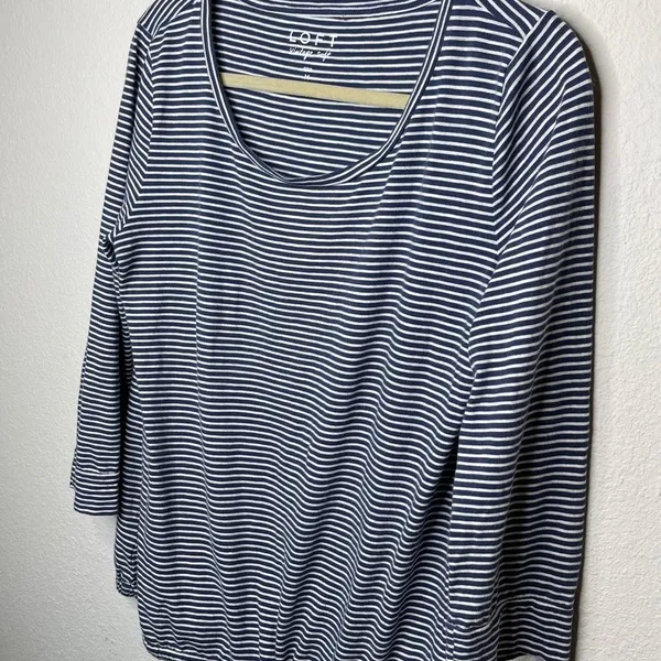 LOFT Vintage‎ Soft Striped Top - Image 7