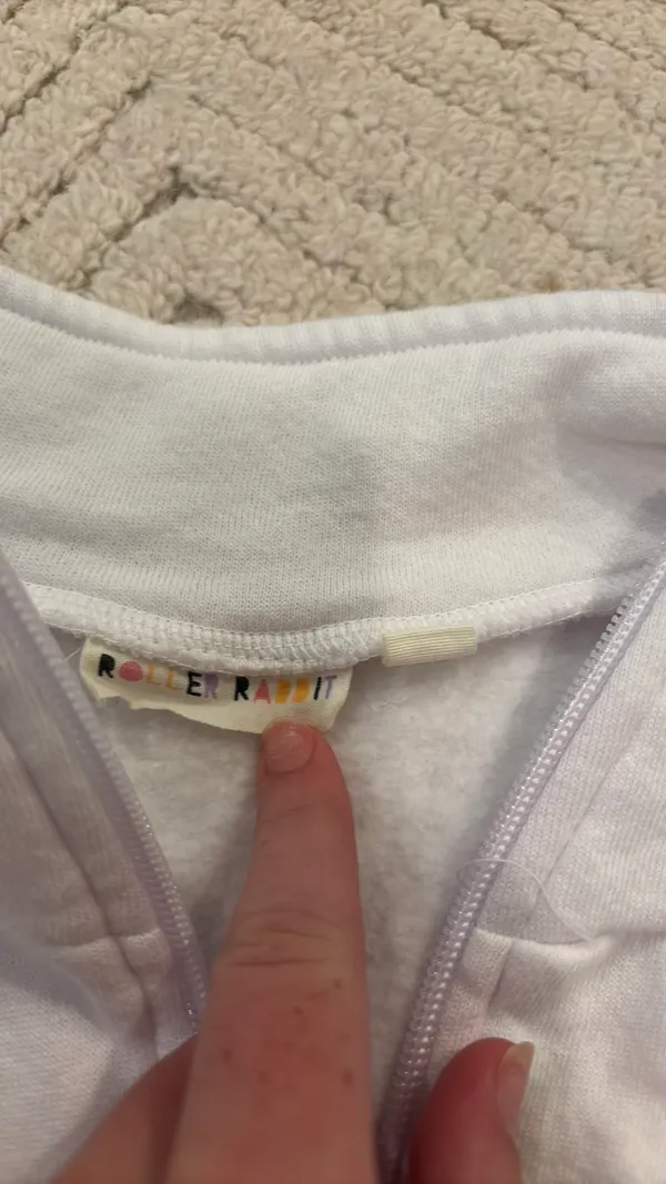 Roller Rabbit Cropped zip up  - Image 4