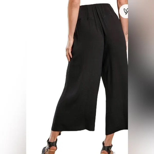 Lulu's Stroll on Over Black Button-Front Wide Leg Pants Size M - Image 3