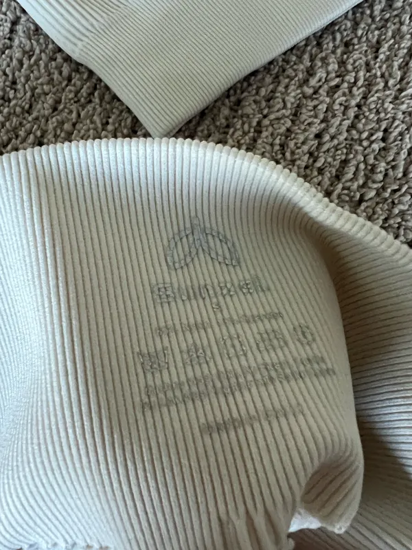 Amazon Aritzia white ribbed tank top and leggings set Size S #athleisure #activewear - Image 3