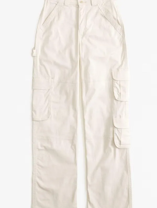 Abercrombie Women's Cream Relaxed Cargo Pants - Image 3