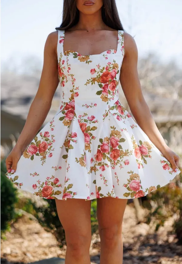 Lane 201 Summer Soirée Dress - Image 3