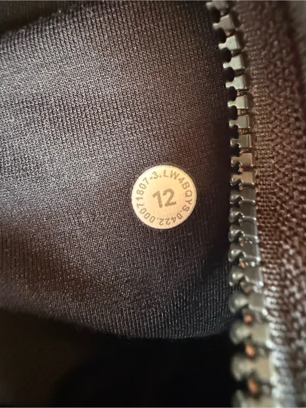 Lululemon Define Hooded Jacket - Image 3