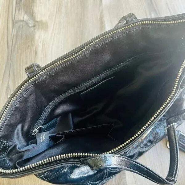 Coach Signature Stitch C Black Patent Leather Tote Bag, F19198 - Image 6