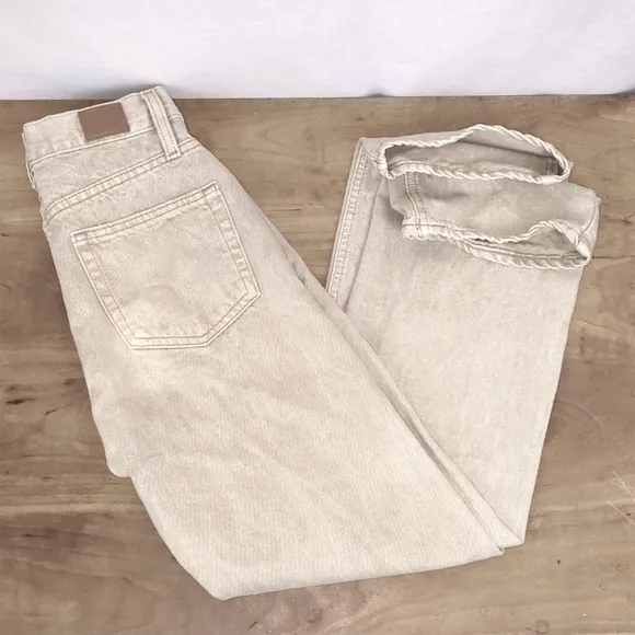 Ladies' BDG Cowboy Jeans Khaki Colored Denim Size 25 - Image 2