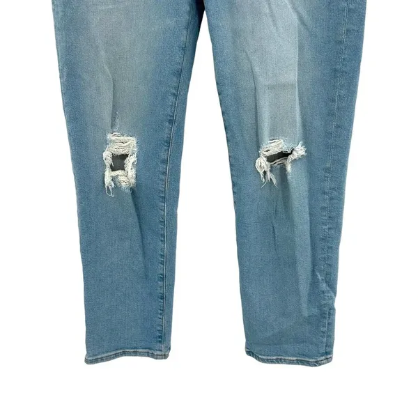 Madewell The Petite Perfect Vintage Straight‎ Jean Danby Wash: Knee-Rip Edition - Image 6