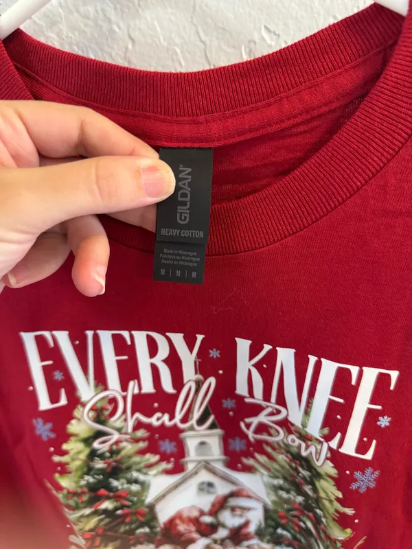 Christmas t shirt Size M - Image 3