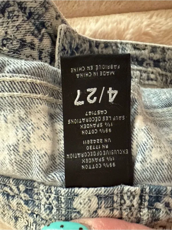 Y2K Mossimo Acid Wash‎ Lace Denim Cutoff Shorts Low Rise Boho Festival Sz 4 27 - Image 4