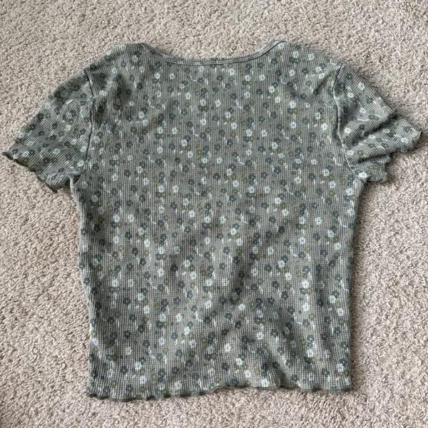 American Eagle Outfitters Green Crop Fitted Short Sleeve T-Shirt - Image 3