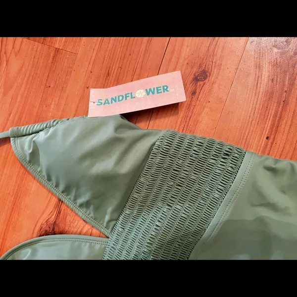 Sandflower Olive Green Womens Medium One Piece Swimsuit - Image 3