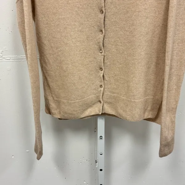 Cuyana Single-Origin‎ Cashmere Minimalist Button Cardigan Sweater Medium Beige - Image 5