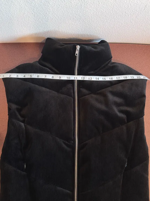 Alo Yoga Ribbed Velour Mountain Side Puffer Vest Small - Image 8