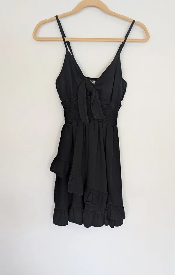 Black Ruffle Tie Front Cut Out Cotton Dress NWT M/L - Image 3