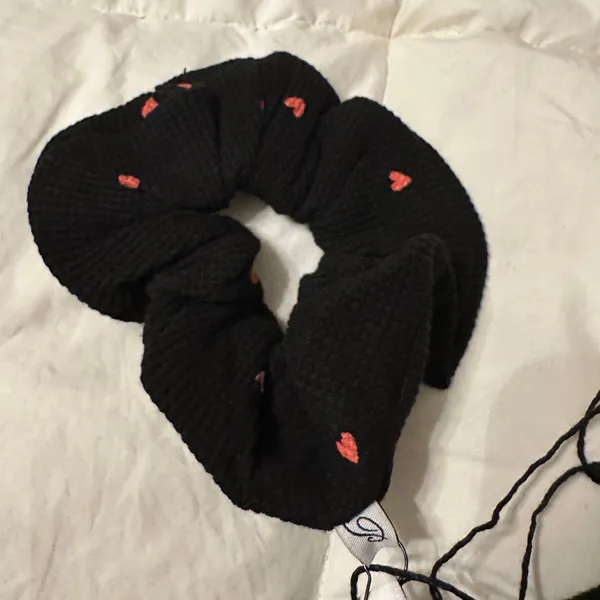 Plush Thermal Heart Pajama & Scrunchie Set - NWT - Size XS - Image 8