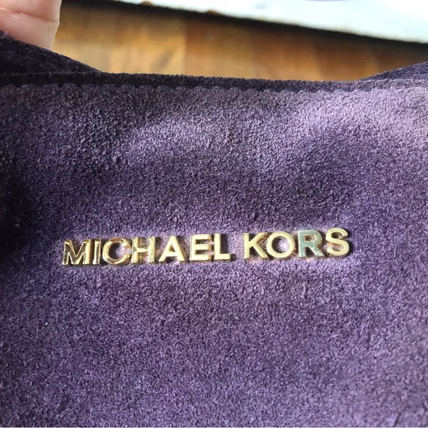 Michael Kors Large Purple Suede Shoulder Bag For Everyday Use - Image 8