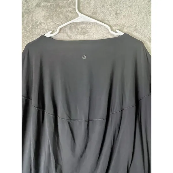 Lululemon Back In Action Long Sleeve Black Relaxed Athleisure Top Size 8 - Image 4