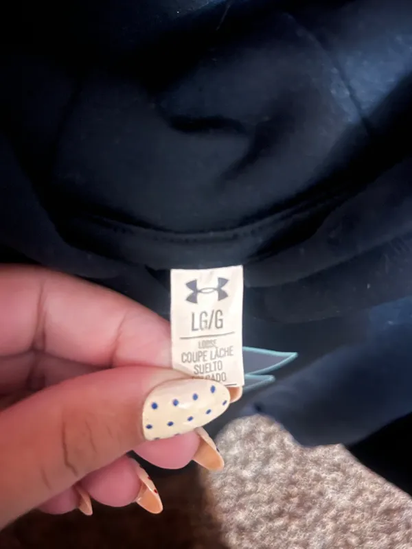Women’s Under Armour Sweatshirt - Image 4