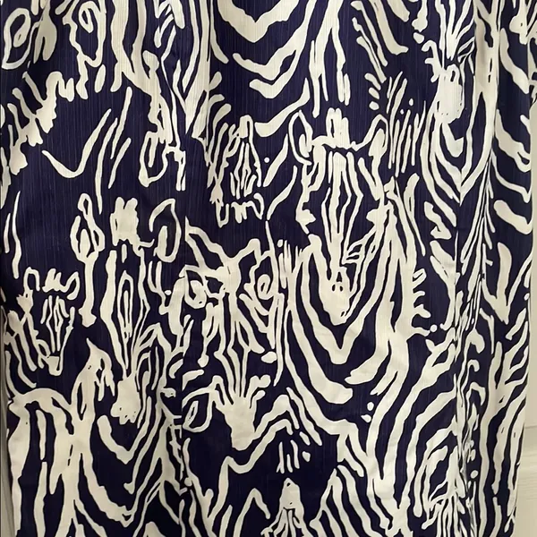 Lilly Pulitzer Terry Shift in Entourage Bright Navy Pink Zebra Safari Size 10 - Image 7