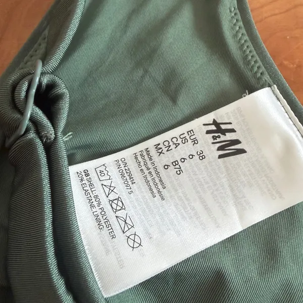 HM Sage Green Triangle Bikini Top Adjustable Straps Size 6 P/N 0967097‎ 5 - Image 5