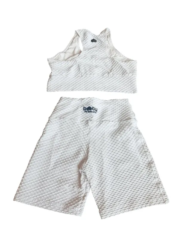 Booty by Brabants White Two Piece Workout Set Crop Top Shorts One Size Curvy - Image 9