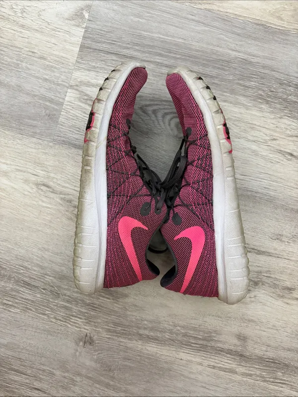 Nike Pink & Gray Women's Fitsole Running Shoes Size 8 - Image 5