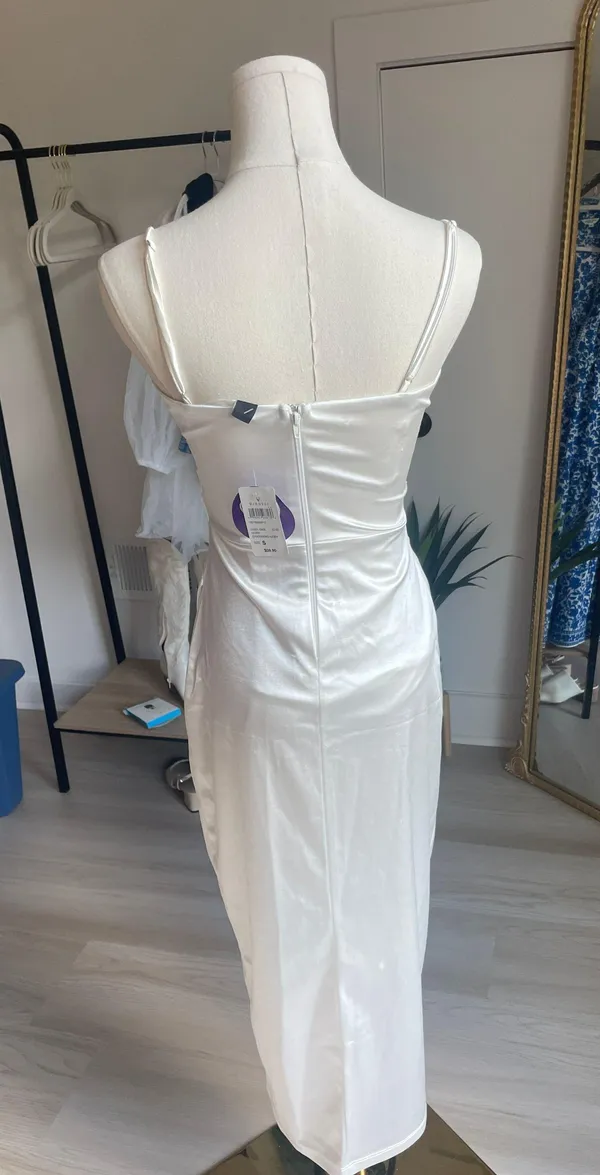 White  Dress - Image 2