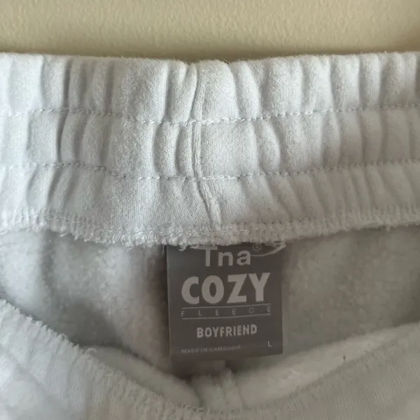 TNA Cozy Fleece Boyfriend Sweatpant Joggers- Size L - Image 5
