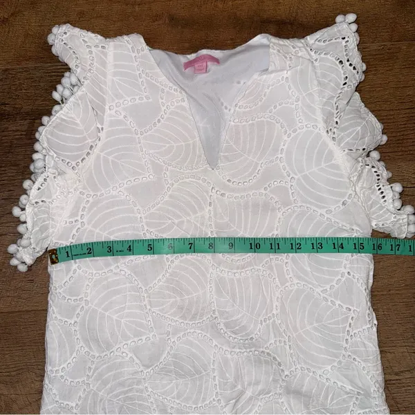 Lilly Pulitzer Astara Top in Resort White Leaf Eyelet - Image 9