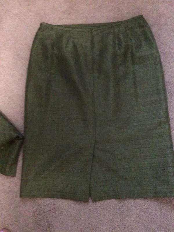 Le Suit Skirt Suit Sage Green- Size 12- Nwot - Image 10