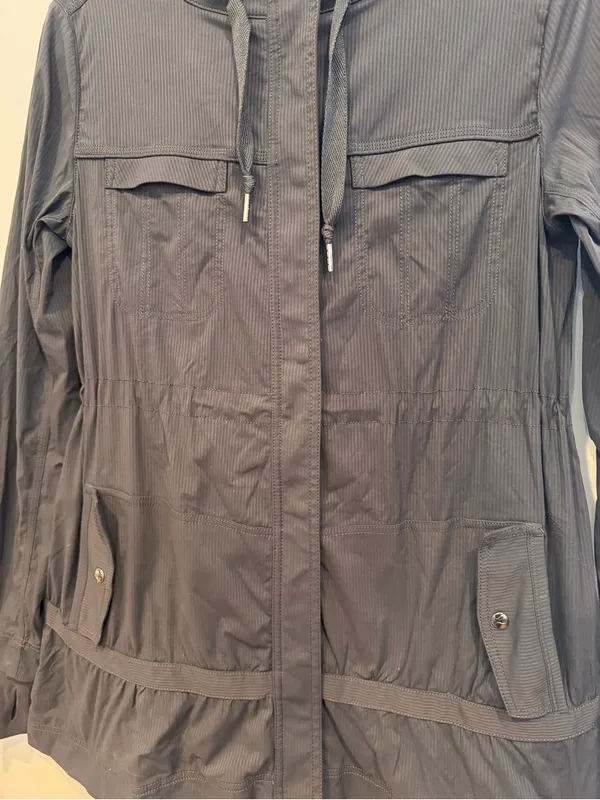 Lululemon Apres Practice Anorak Jacket Coal Grey Pinstripe Size 4 - Image 4