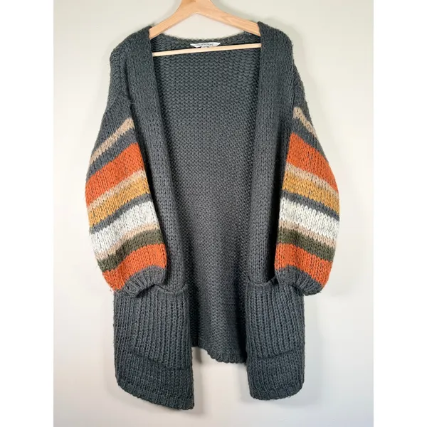 Davi & Dani Charcoal Grey Chunky Knit Striped Balloon‎ Sleeve Cardigan Medium - Image 2