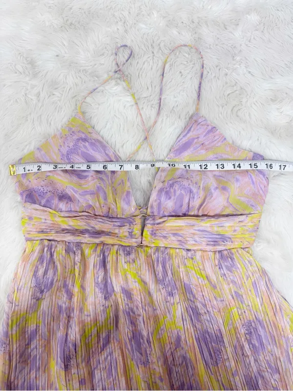 ASTR Minari Pleated Floral Maxi Dress Medium Purple Wedding Guest Garden Party - Image 14