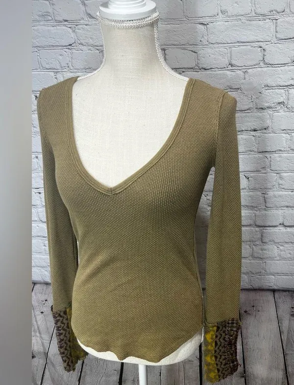 We the free free people art cuff top size xs - Image 5