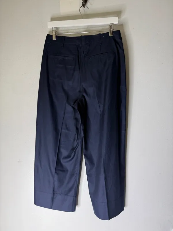 banana republic Factory Wide Leg High Rise Cropped Navy Pants Size 8‎ - Image 4